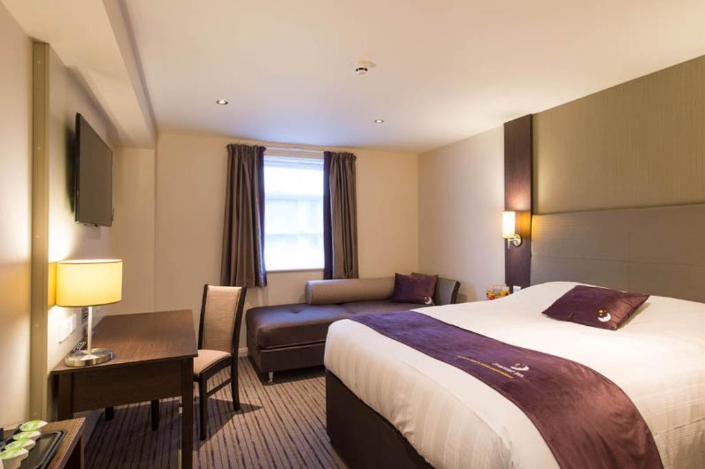 Premier Inn Inverness East Zimmer foto