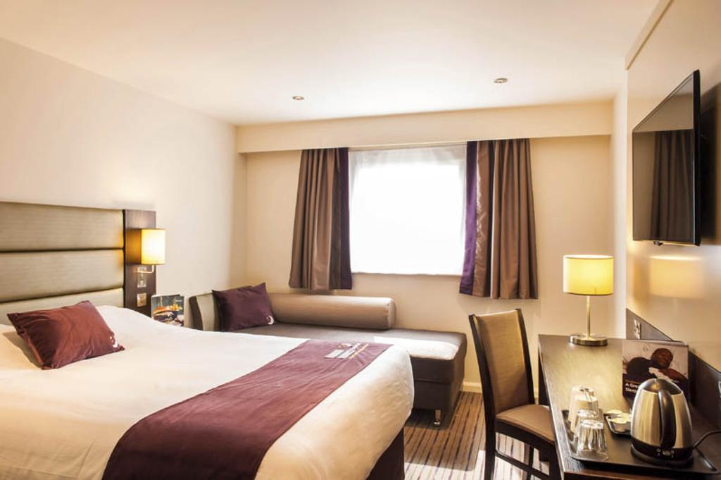 Premier Inn Inverness East Zimmer foto