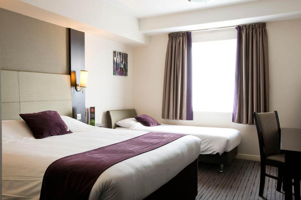 Premier Inn Inverness East Zimmer foto