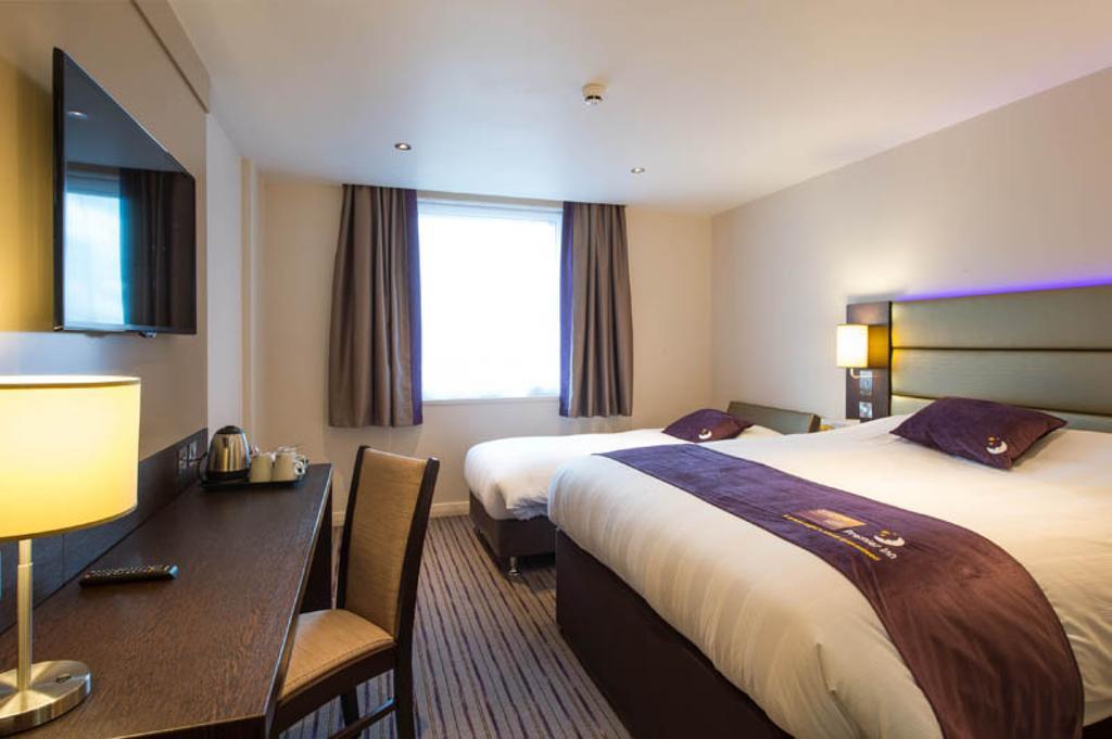 Premier Inn Inverness East Zimmer foto